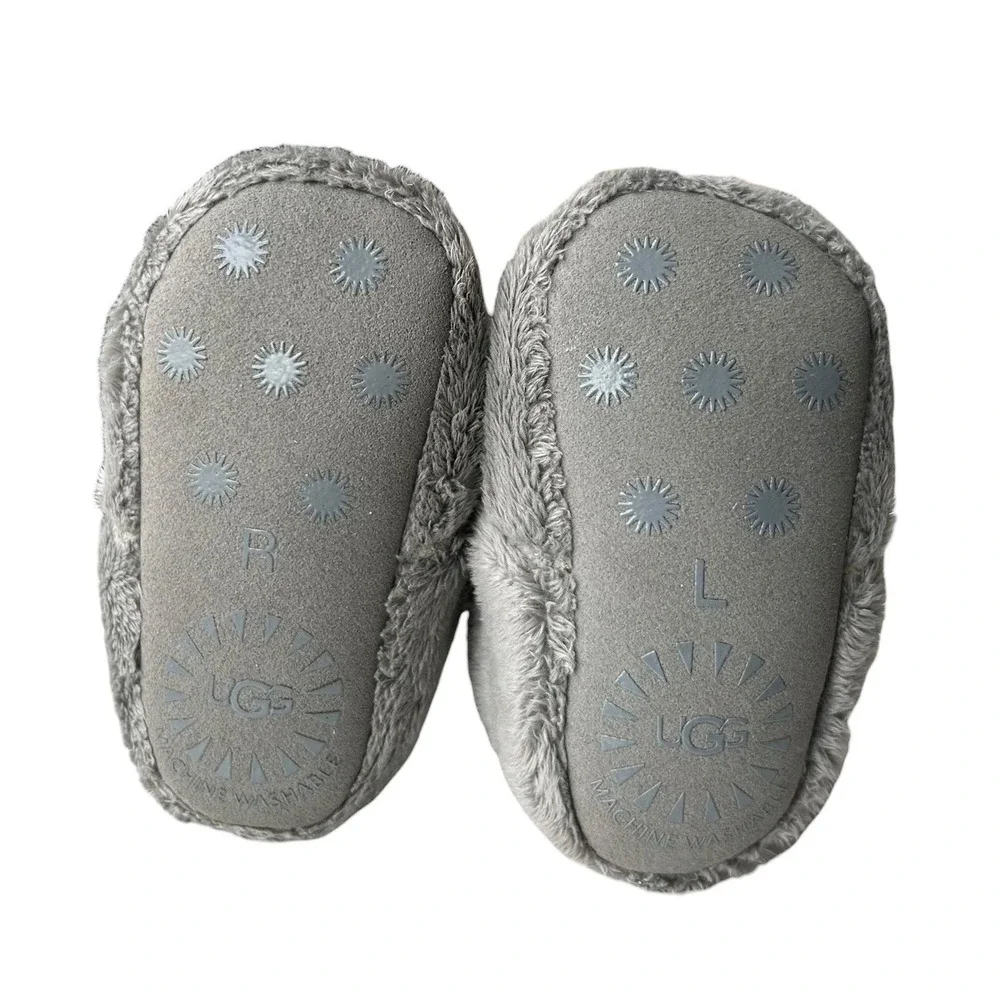 UGG Bixbee Charcoal Grey Faux Fur Infant Booties Slippers 1103497I Size 2/3